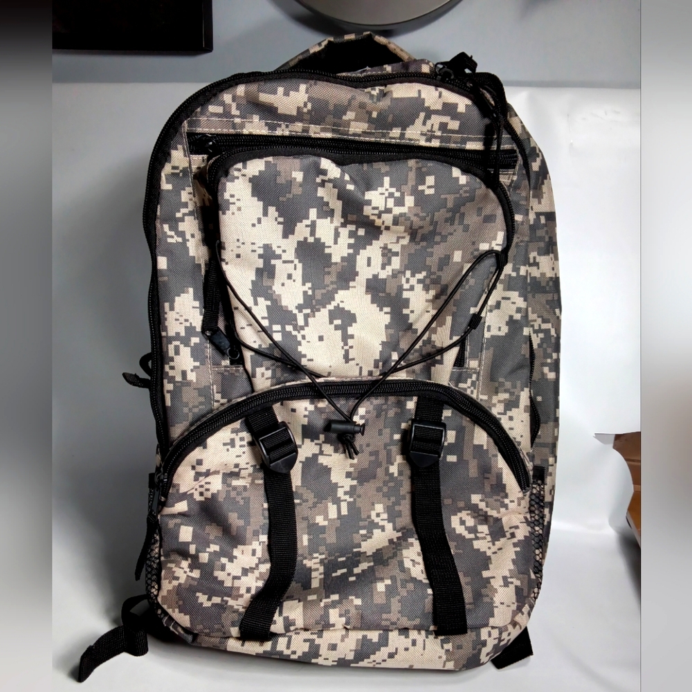 Backpack - Camo Military Backpack NEW
